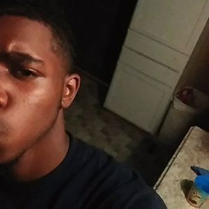 Meet your Posher, Adrean